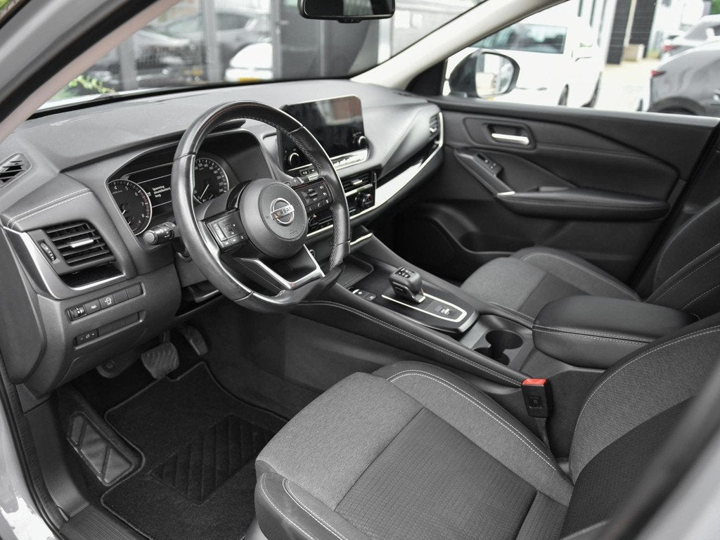 Nissan Qashqai 1.3 MHEV Xtronic Business Premium Navi Camera, Auto's, Euro 6, Zwart, Bedrijf, Qashqai