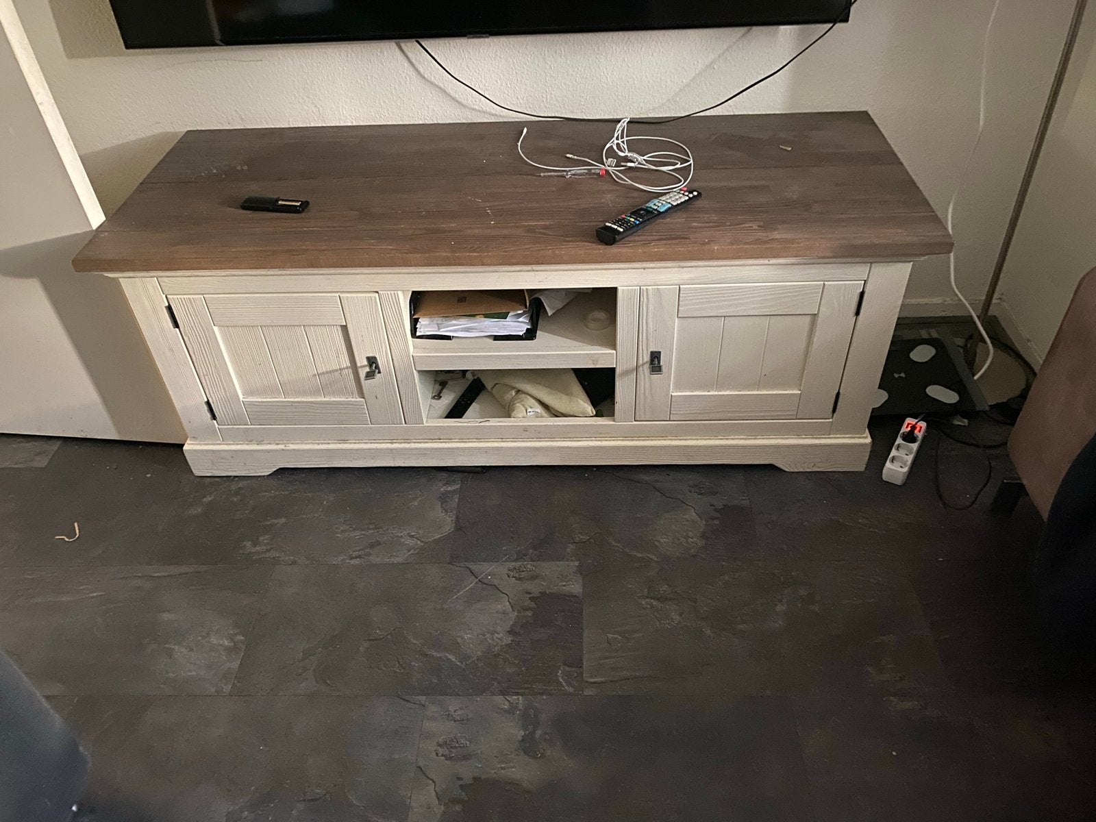 Gratis TV meubel van hout, Ophalen of Verzenden, Gebruikt, Overige houtsoorten, 100 tot 150 cm