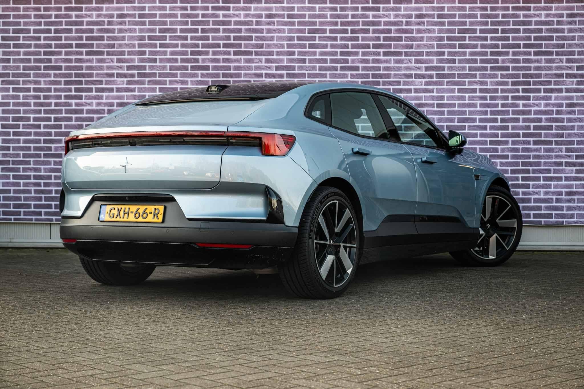 Polestar 4 Long Range Single Motor 100 kWh | Pilot Pack | Pl, Auto's, Polestar, Automaat, Achterwielaandrijving, 100 kWh, Blauw