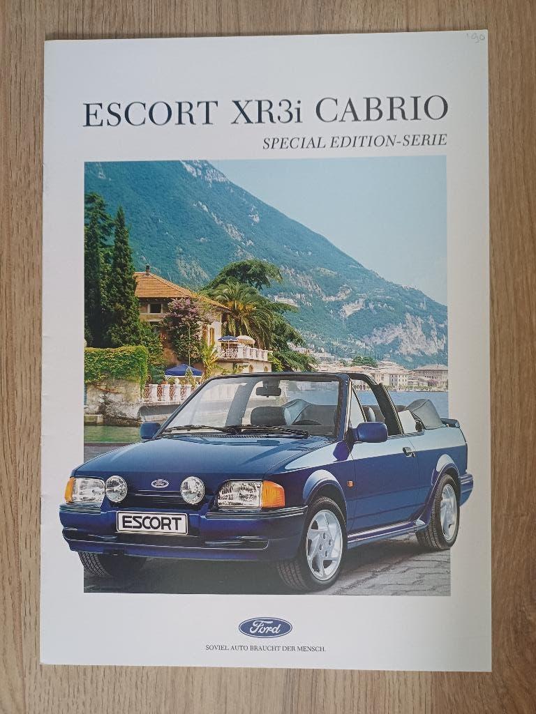 Ford Escort XR3i Cabrio brochure uit 1989, Ophalen of Verzenden, Gelezen, Ford