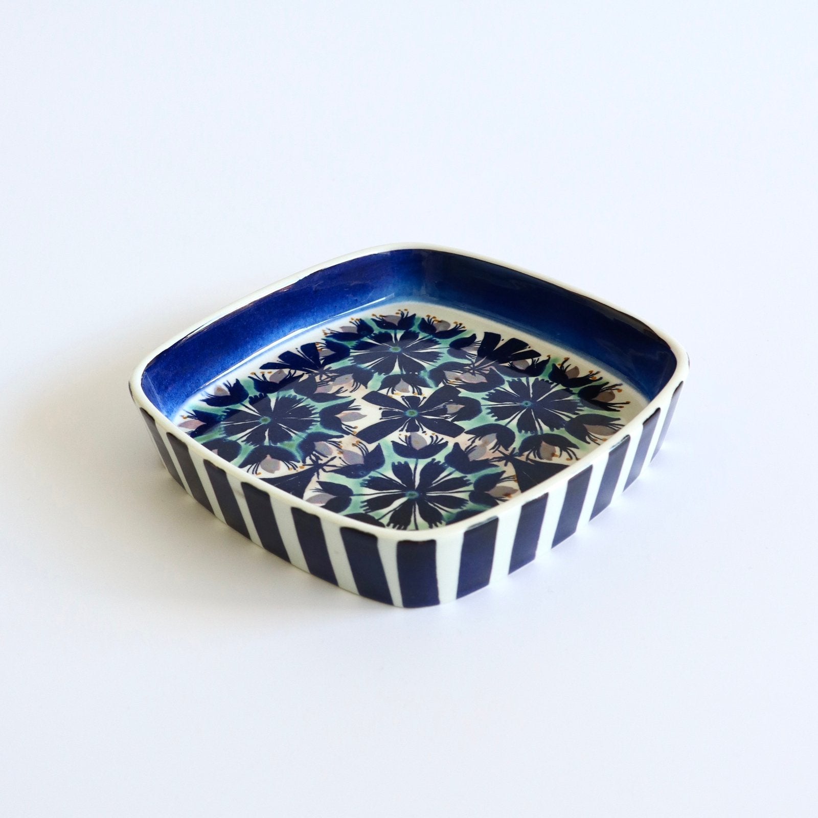 Royal Copenhagen Fajance schaal midcentury Deens design, Ophalen of Verzenden
