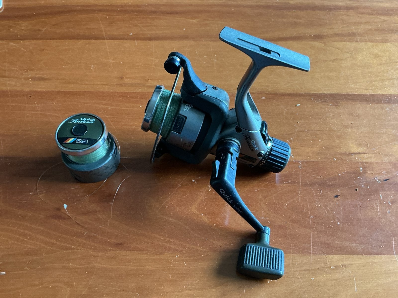 DAM Quick Finessa 3 ball bearings molen met lijn, Watersport en Boten, Ophalen of Verzenden, Gebruikt, Molen