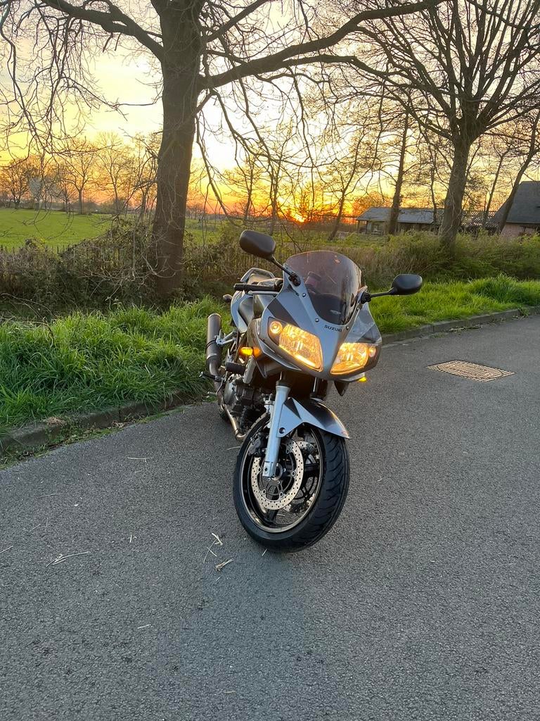 Suzuki sv 650 s a2 zilver, Motoren, Sportuitlaat, 2 cilinders, Occasion, 649 cc