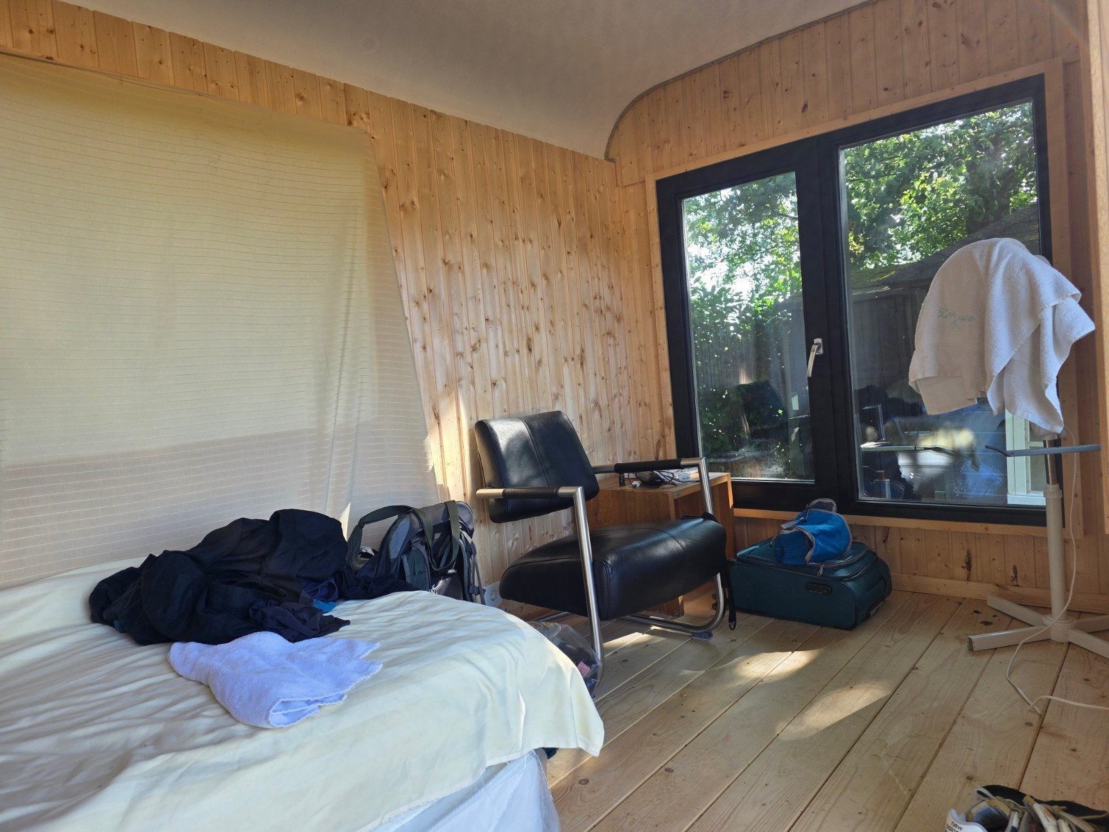 Unieke Pipowagen/Tiny House met buitenkeuken, Caravans en Kamperen, Caravans, Particulier, tot en met 2, 500 - 750 kg, Overige merken