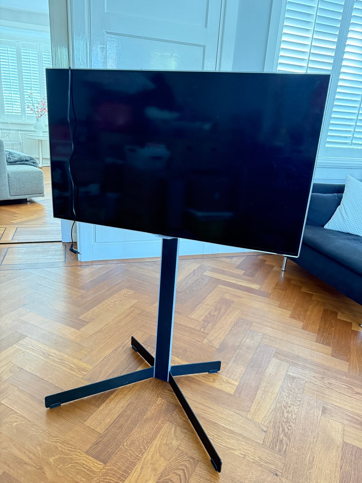 Vogels TV stand, Ophalen, Zo goed als nieuw
