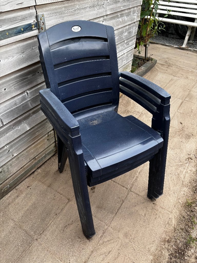 Drie Hartman Tuinstoelen, Ophalen, Gebruikt, Kunststof, Stapelbaar