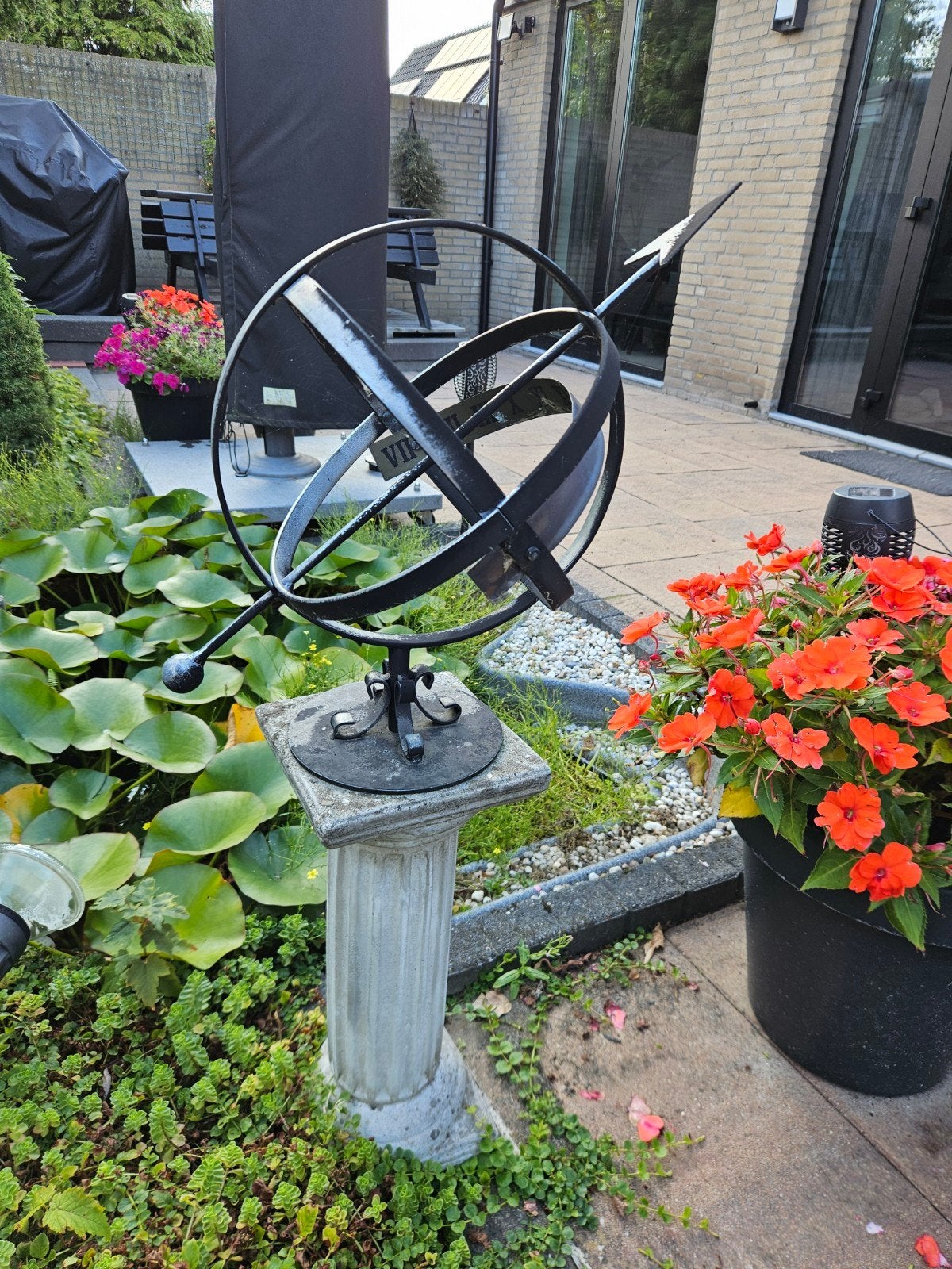 Metalen Armillairsfeer Zonnewijzer op Sokkel, Ophalen, Gebruikt, Metaal, Overige typen