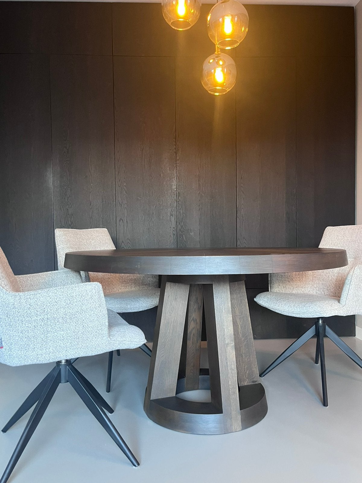 Odesi Solid by Remy Meijers, 5 personen design eettafel 128, Fritz Hansen, Vitra, Rolf Benz, Walter Knoll, Arco, Deens Design