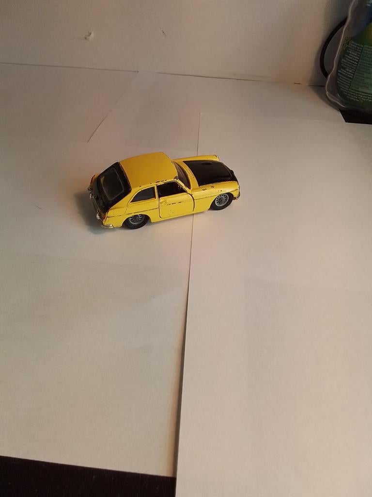 Corgi toys MG aangeboden., Hobby en Vrije tijd, Modelauto's | 1:43, Ophalen of Verzenden, Gebruikt, Auto, Corgi