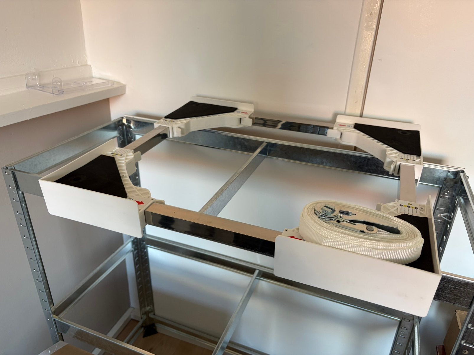 Nieuwe Wasmachine- droger stapelkit / stapelset / tussenstuk, Ophalen of Verzenden, Nieuw