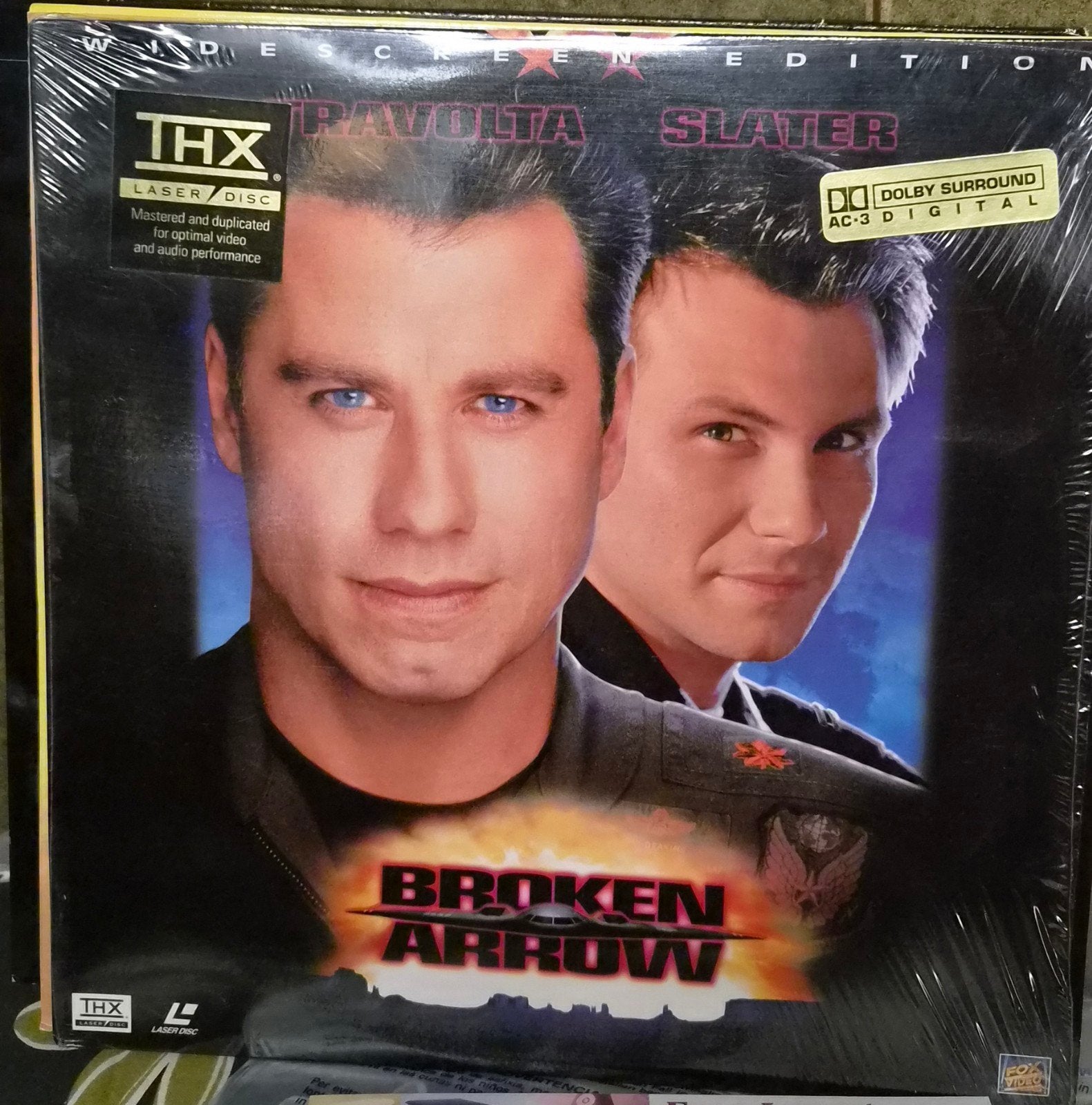 Broken Arrow op Laserdisc, Engels, Alle leeftijden, Breedbeeld, Actie