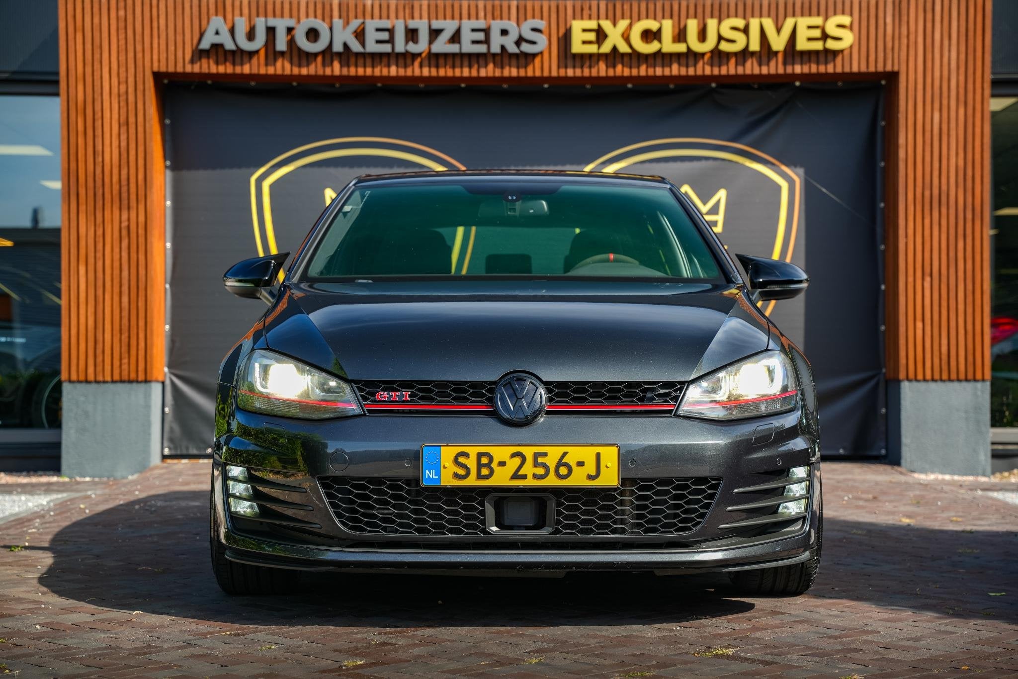 Volkswagen Golf 2.0 TSI GTI Virtueel cockpit Adapt. cruise C, Auto's, Gebruikt, Euro 6, 4 cilinders, 1984 cc