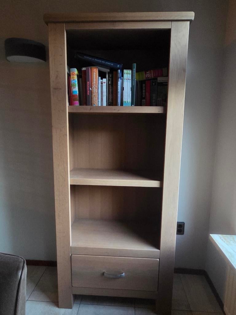 Mooie boekenkast (goossens), Zo goed als nieuw, 150 tot 200 cm, 25 tot 50 cm, 50 tot 100 cm