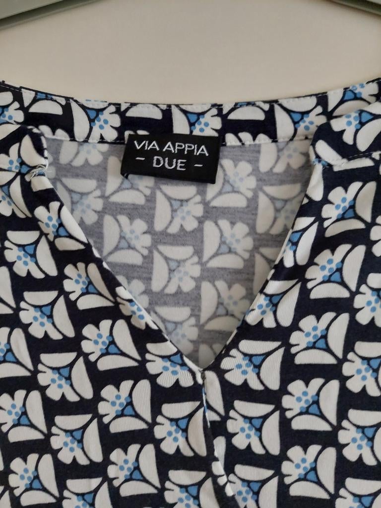 Via appia due shirt maat 46, Blauw, Maat 46/48 (XL) of groter, Ophalen of Verzenden, Zo goed als nieuw