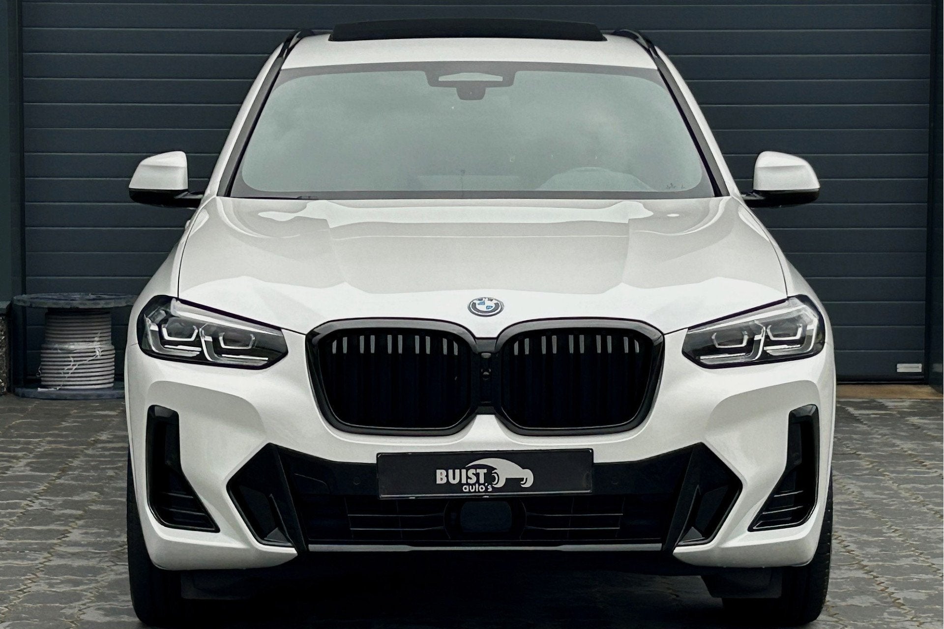 BMW X3 xDrive30e M-Sport PANO ACC TREKHAAK 29504KM!, Auto's, 1998 cc, Gebruikt, Wit, Bedrijf