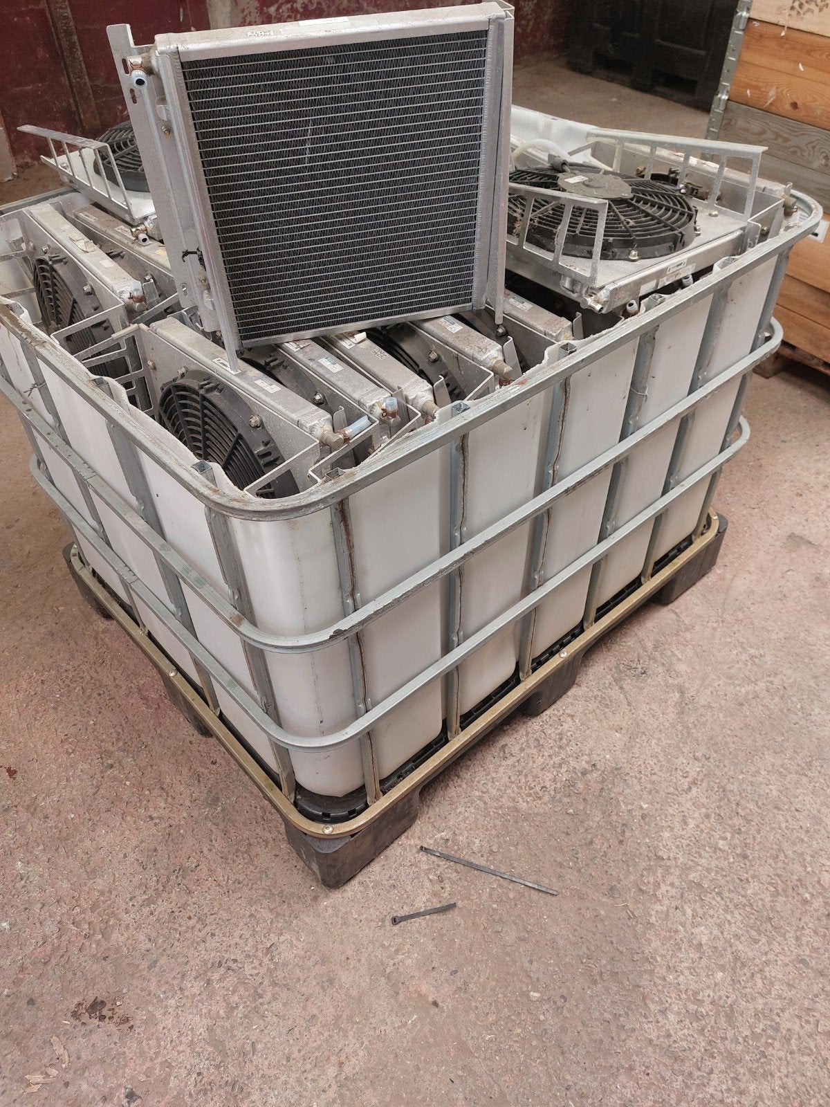 Diverse koelers en ventilatoren - Gebruikt, Ophalen, Gebruikt, Tafel- of Grondventilator, Minder dan 60 m³