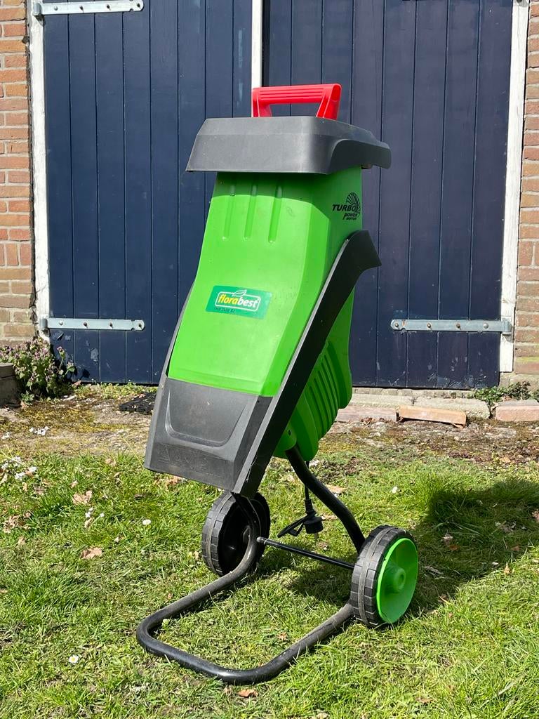 Florabest tuinhakselaar FMH 2400/B2, Tuin en Terras, Hakselaars, Ophalen, Gebruikt, Elektrisch