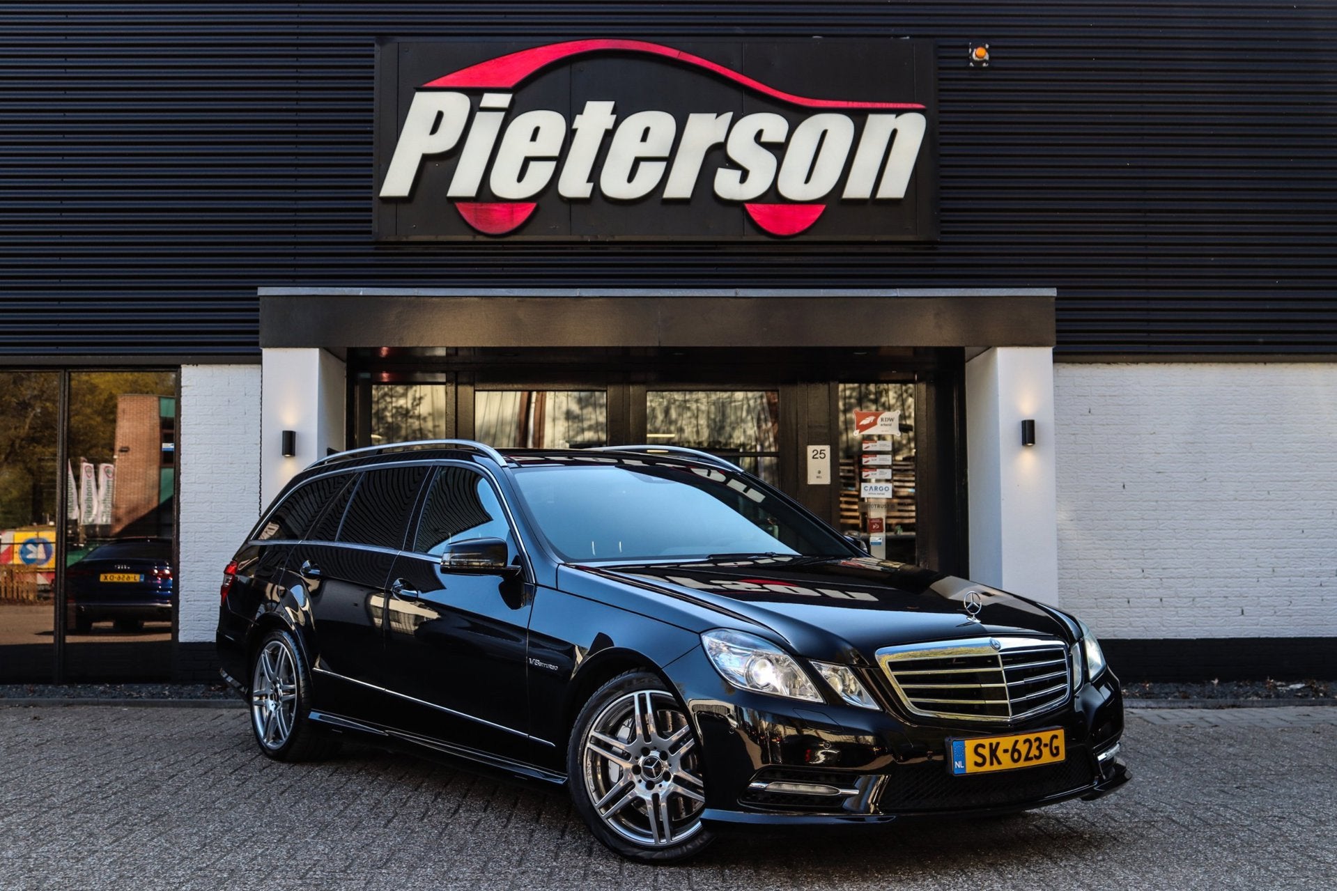 Mercedes-Benz E-klasse Estate 500 AMG PANO H&K VOL OPTIES!, Auto's, Euro 5, Achterwielaandrijving, Gebruikt, 408 pk