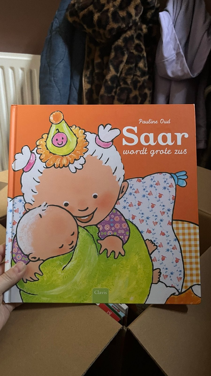 Saar wordt grote zus - Pauline Oud (Clavis), Ophalen, Zo goed als nieuw, 2 tot 3 jaar