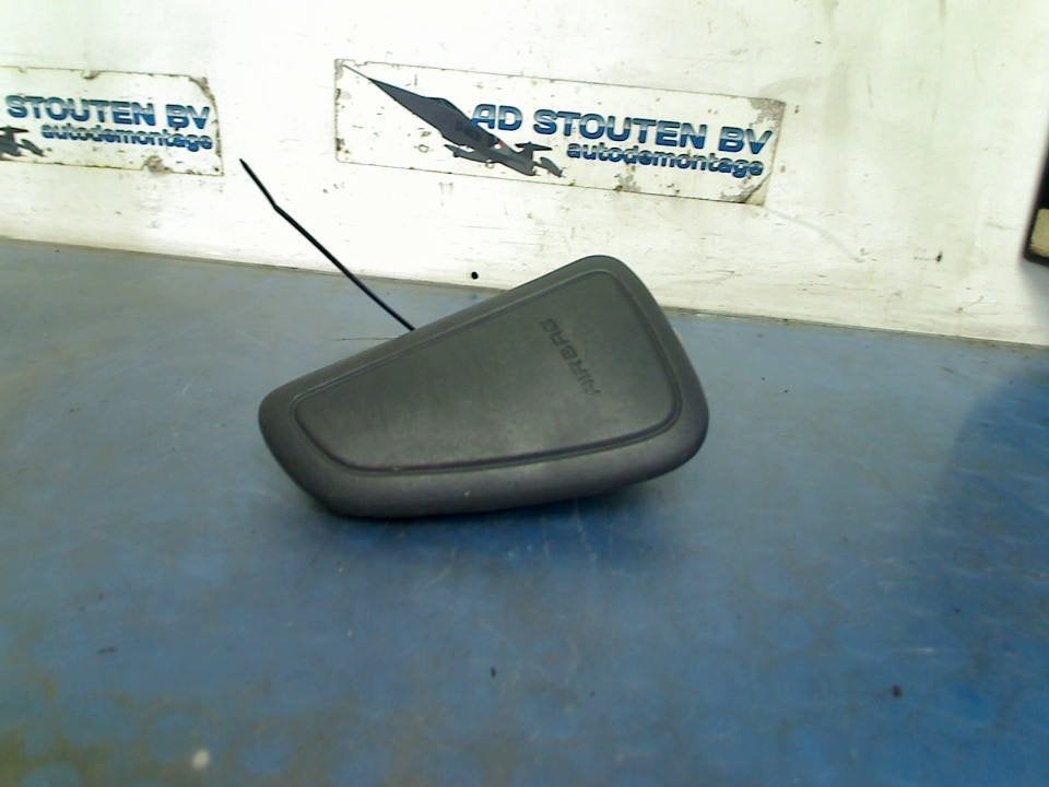 Airbag Stoel Links Opel Tigra Twin Top 2006 3110086G0, Gebruikt, Bahnhofsplatz, Rüsselsheim am Main 65423, , Duitsland, Opel, Opel Automobile GmbH