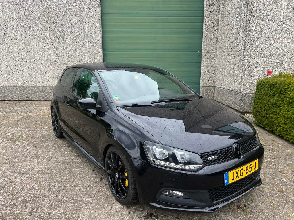 Volkswagen Polo 1.4 TSI 132KW DSG 2011 LED / APK 05-2027 /, Auto's, Euro 5, Stof, 1169 kg, Zwart