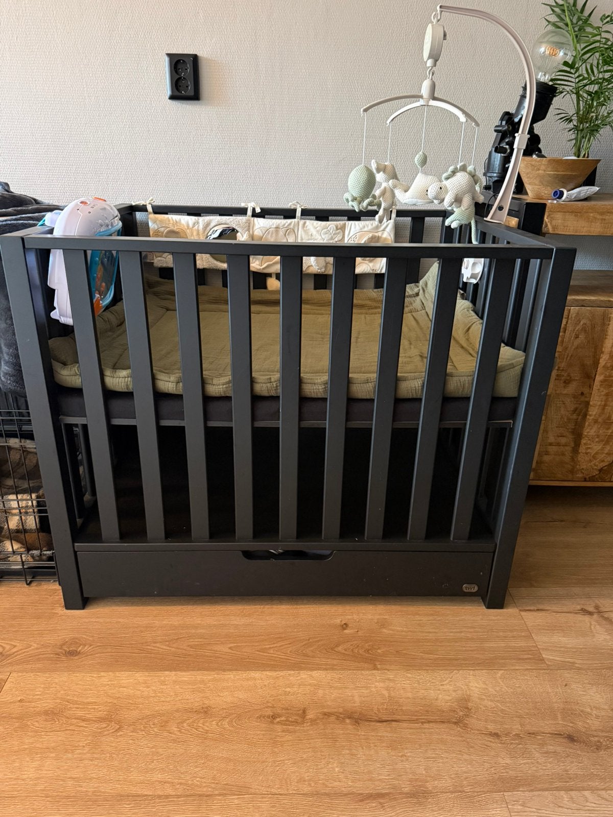 Box met lade, Kinderen en Baby's, Boxen, Zo goed als nieuw, Lade, Ophalen