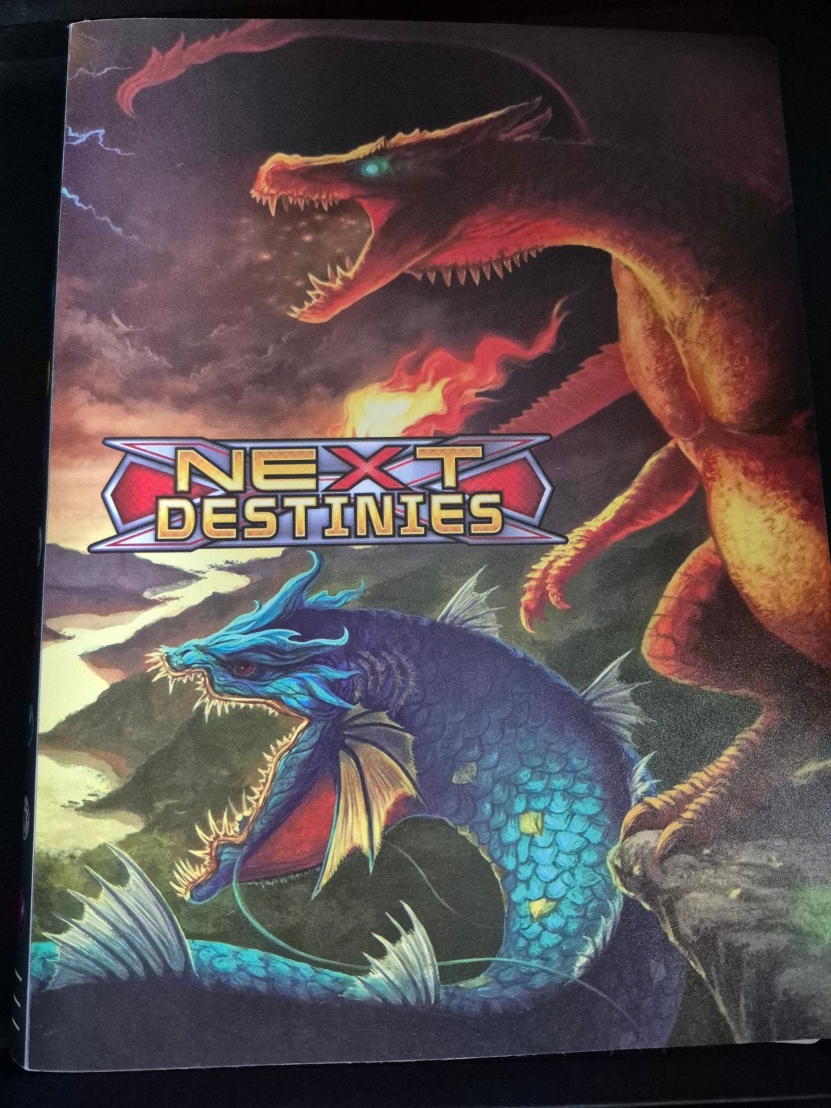 Next Destinies Pokémon Kaarten Verzamelmap - 25 Bladzijdes, Ophalen of Verzenden, Gebruikt, Sleeves of Kaarthoesjes