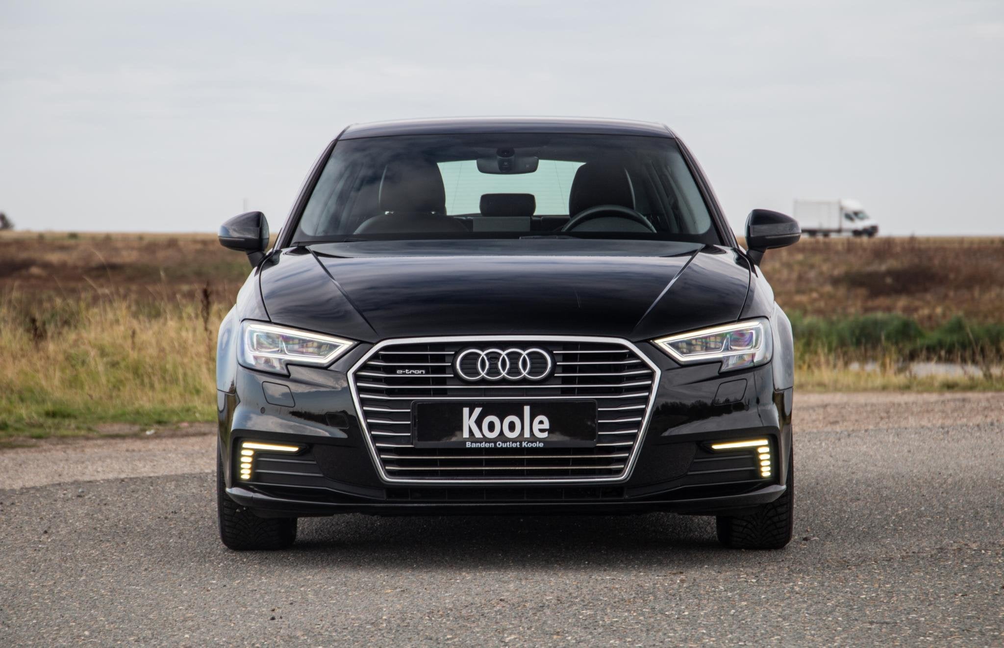 Audi A3 Sportback 40 TFSI e Edition AIRCO / CRUISE CONTROLE, Auto's, Dealer onderhouden, Stof, Gebruikt, 4 cilinders