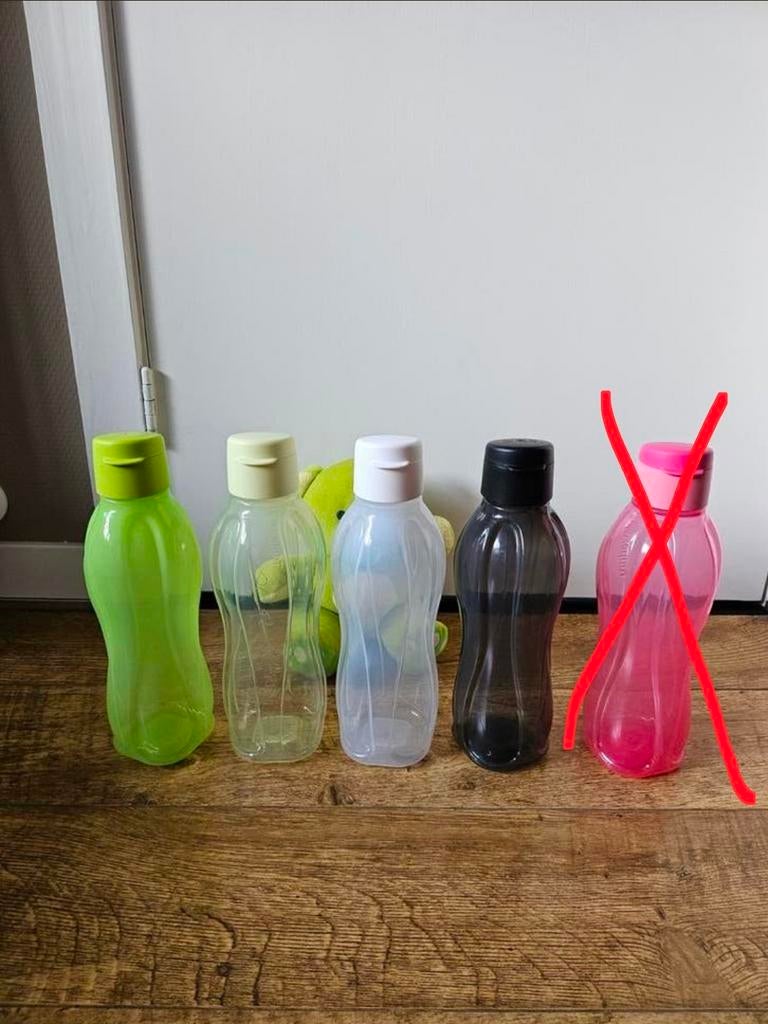 #* Tupperware nieuwe 1 liter fles sportdop, Huis en Inrichting, Keuken | Tupperware, Ophalen of Verzenden, Nieuw, Groen, Beker of Kan