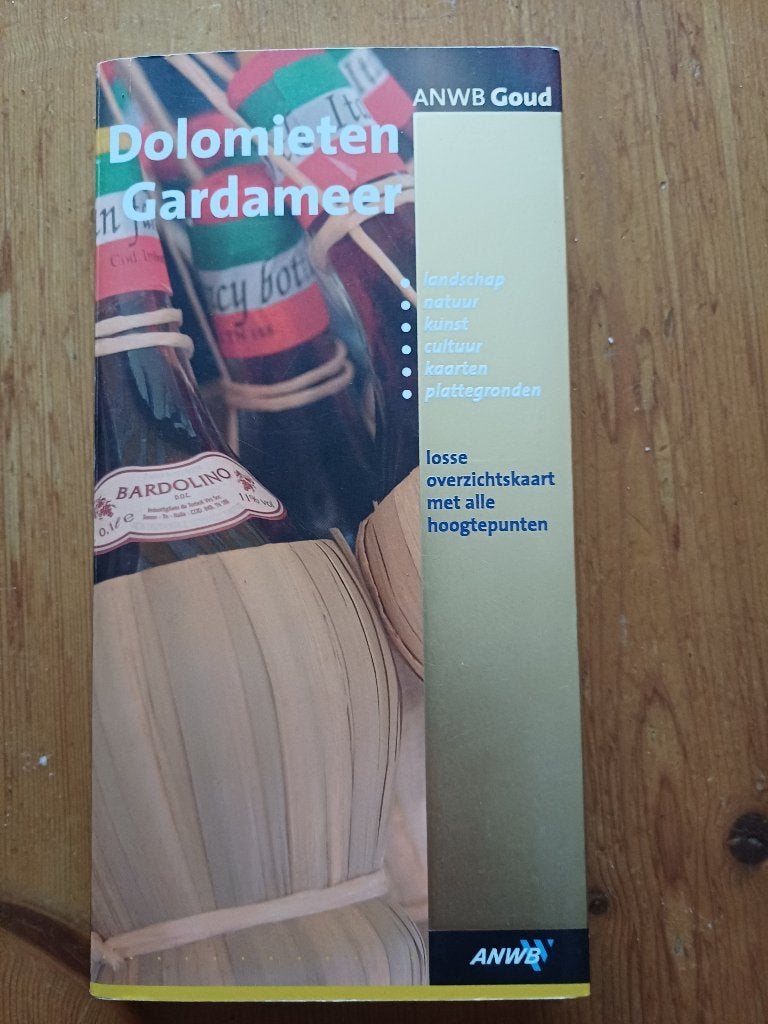 Reisgids ANWB Goud Dolomieten -Gardameer, Boeken, ANWB, Europa, Ophalen of Verzenden, Zo goed als nieuw