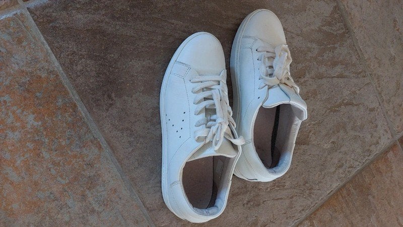 Sneakers (38) Zusss, Kleding | Dames, Schoenen, Wit, Ophalen of Verzenden, Zusss, Sneakers of Gympen