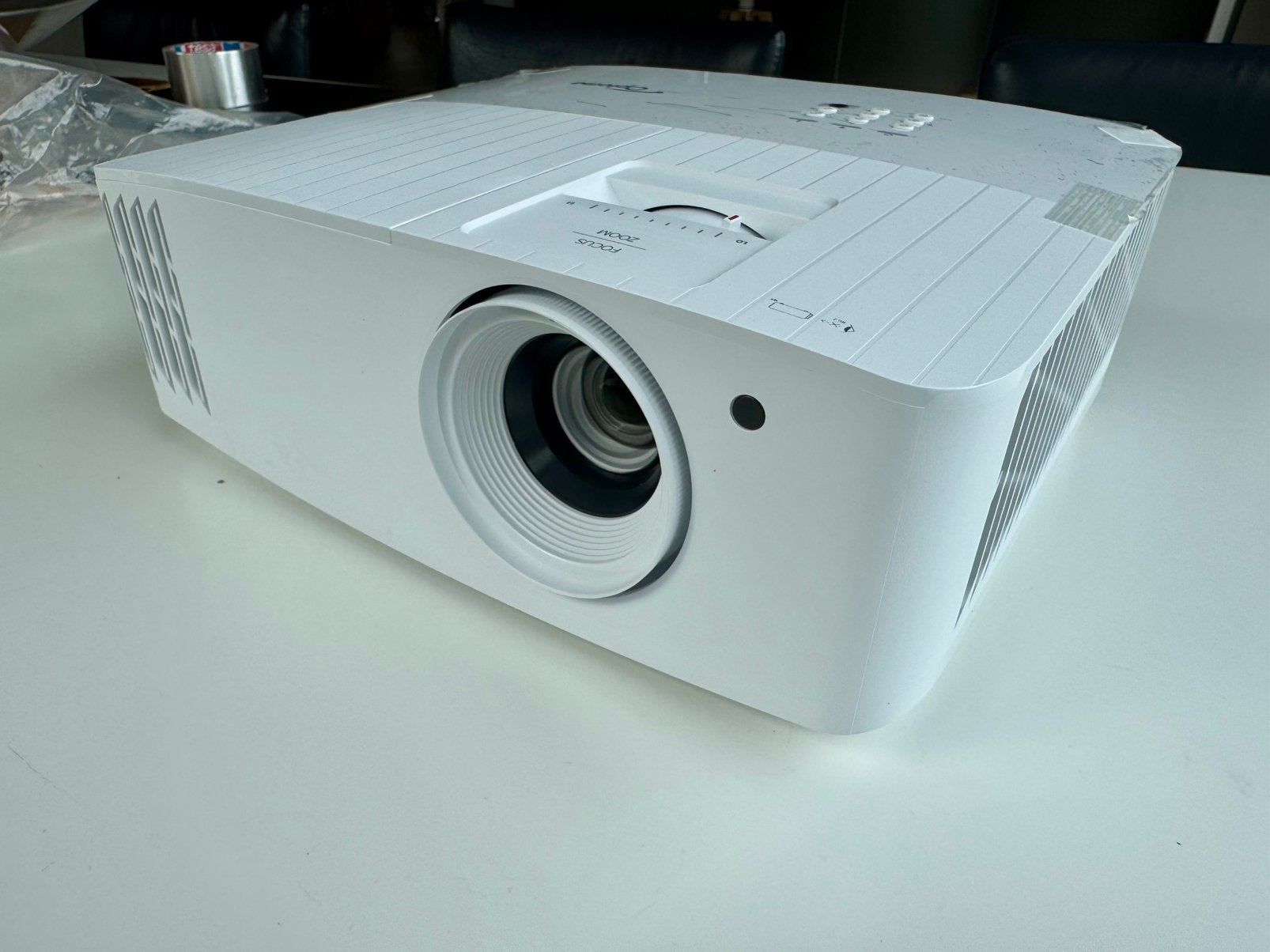 Optoma 4K400X 4K UHD Beamer Ongebruikt, Ophalen, Zo goed als nieuw, Ultra HD (4K)