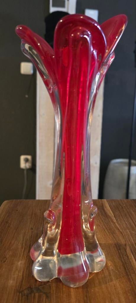 Prachtige Murano vaas - Rood en helder glas, Ophalen of Verzenden