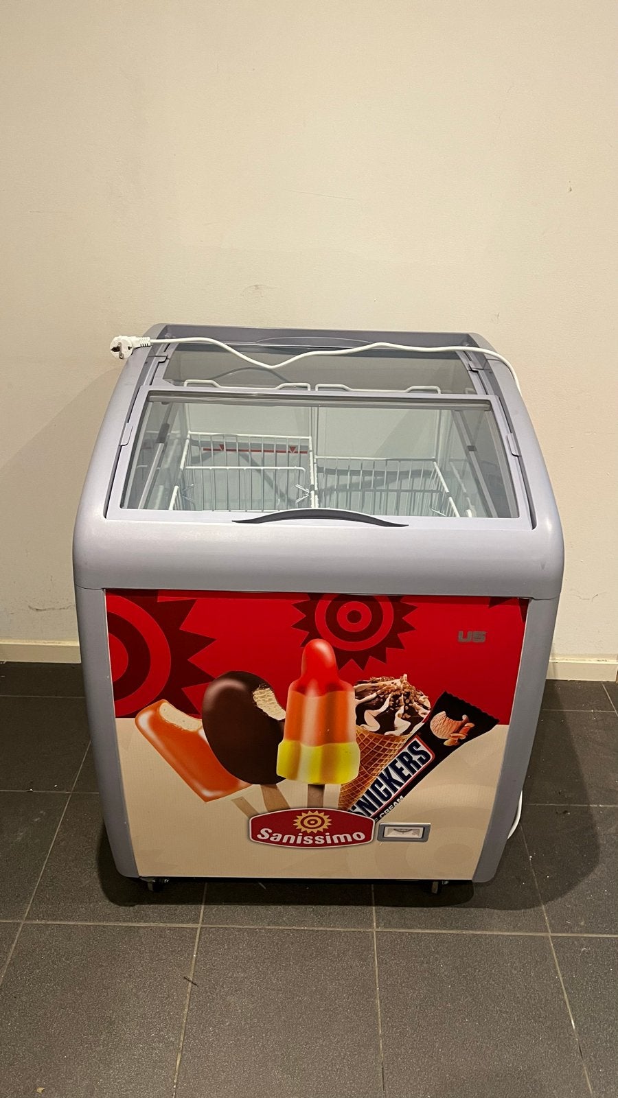 Sanissimo CIS 160 AT vrieskist met glazen deksel, Ophalen, Gebruikt, Minder dan 85 cm, 60 cm of meer