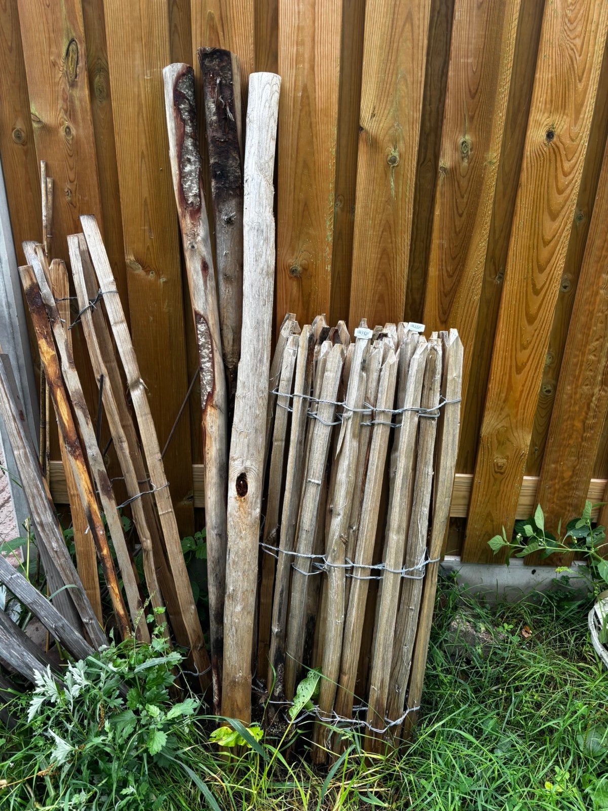 Kastanje schapenhek 5 meter en 3 kastanje palen van 150 cm, Ophalen, Zo goed als nieuw