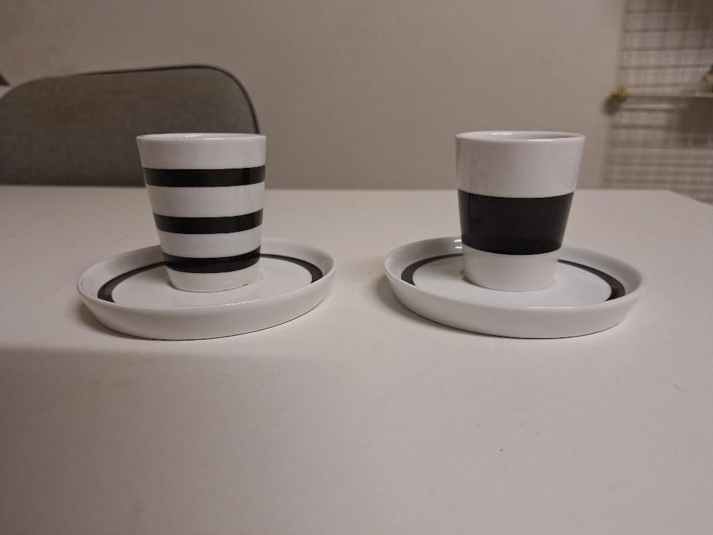 S&P espresso kop en schoteltje 2 stuks stripes zwart, Ophalen of Verzenden, Zo goed als nieuw, Overige stijlen, Kop(pen) en/of Schotel(s)