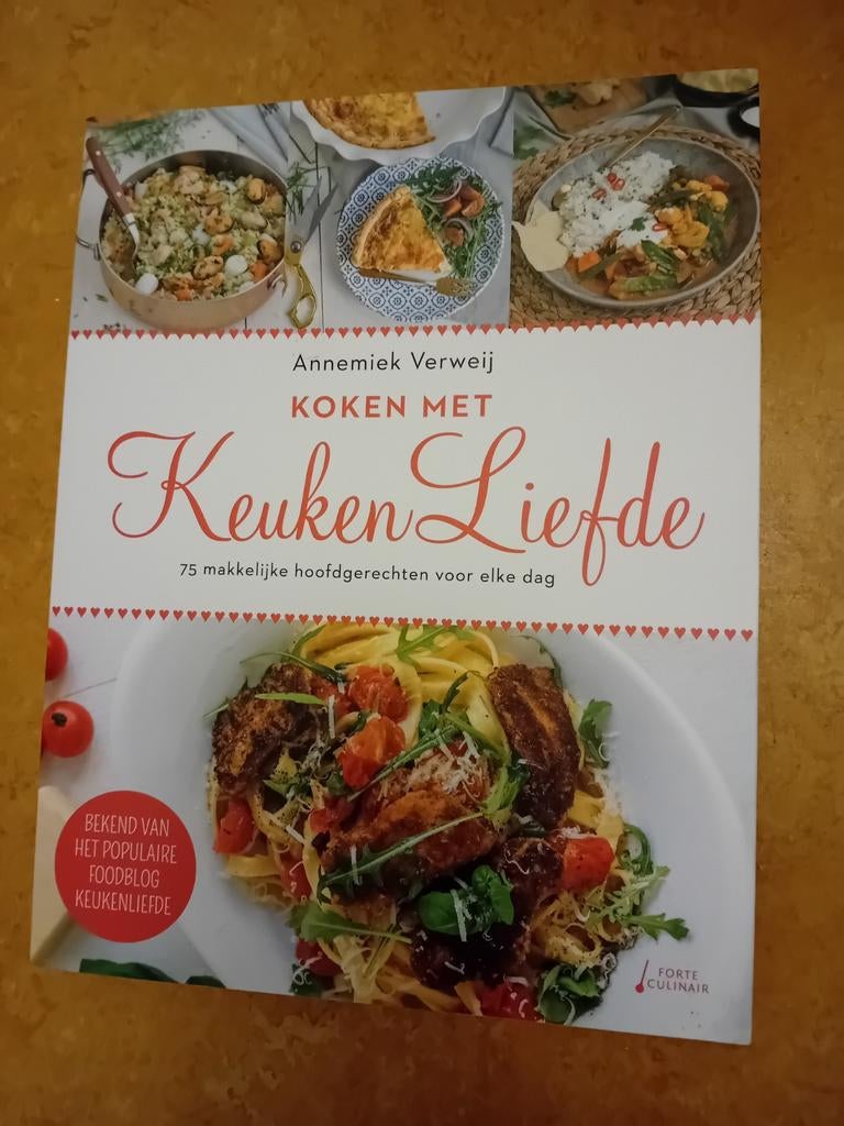 Annemiek Verweij - Koken met keukenLiefde, Gelezen, Hoofdgerechten, Ophalen of Verzenden, Annemiek Verweij