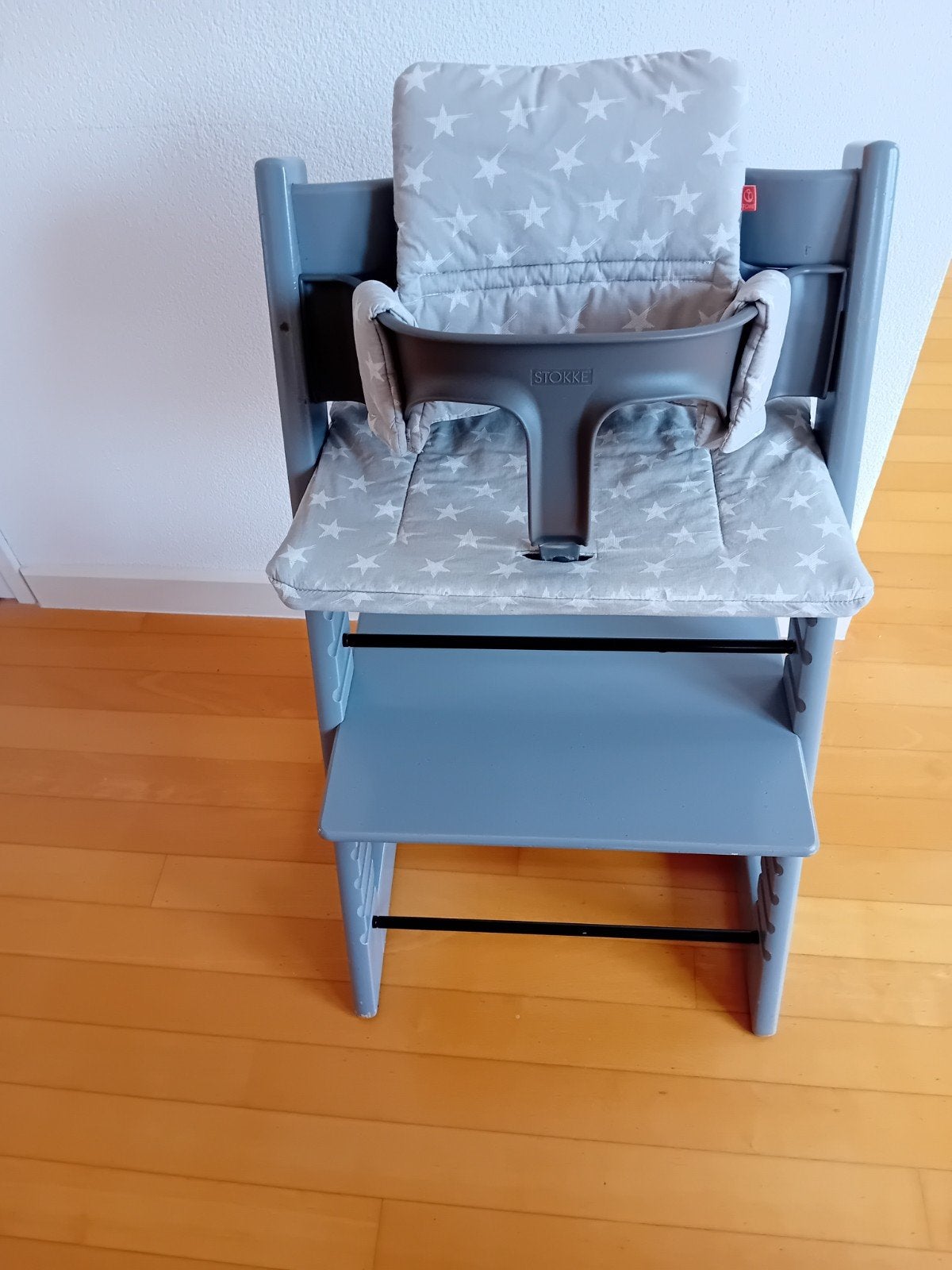 Stokke Tripp Trapp Storm Grey Nieuw model + verkleiner, Ophalen of Verzenden, Zo goed als nieuw, Meegroeistoel, Stoelverkleiner