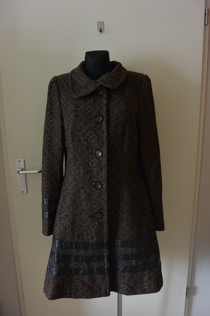 Jan Kuperus winterjas 42 bruin tinten gaaf, designer, Kleding | Dames, Jassen | Winter, Bruin, Jan Kuperus, Maat 42/44 (L), Ophalen of Verzenden