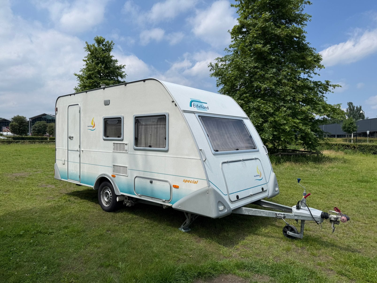Eifelland Holiday Special 420QD 2001 4 Pers|Mover|Voortent, Koelkast, Bedrijf, Treinzit, Eifelland