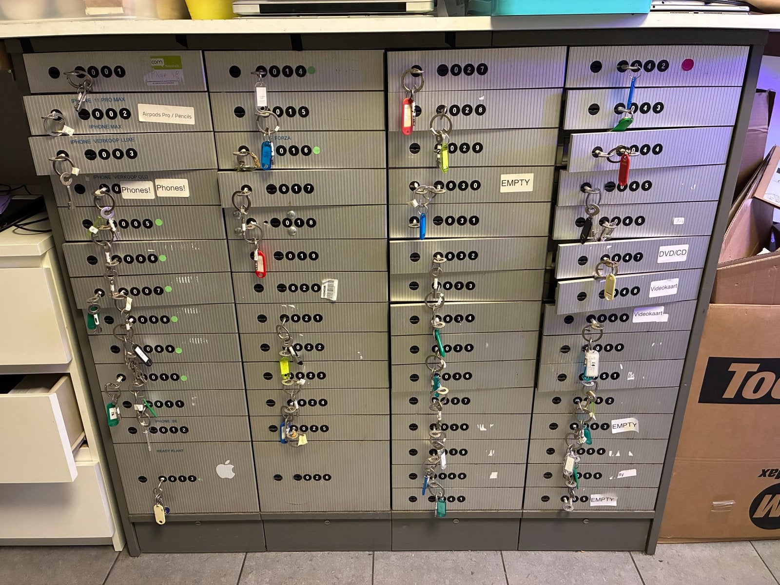 Kluisjeswand met sleutels - Ideaal voor opslag, Huis en Inrichting, Ophalen, Gebruikt