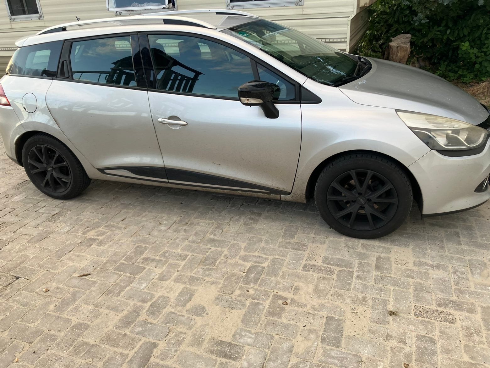 Renault Clio 1.5 DCI 66KW Estate 2014 Grijs, Voorwielaandrijving, 4 cilinders, 1096 kg, Origineel Nederlands