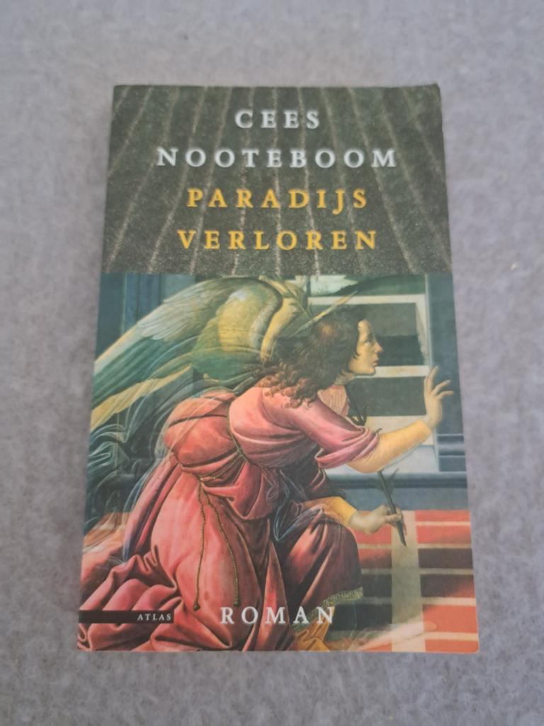 Cees Nooteboom - Paradijs verloren, Ophalen of Verzenden, Zo goed als nieuw, Cees Nooteboom