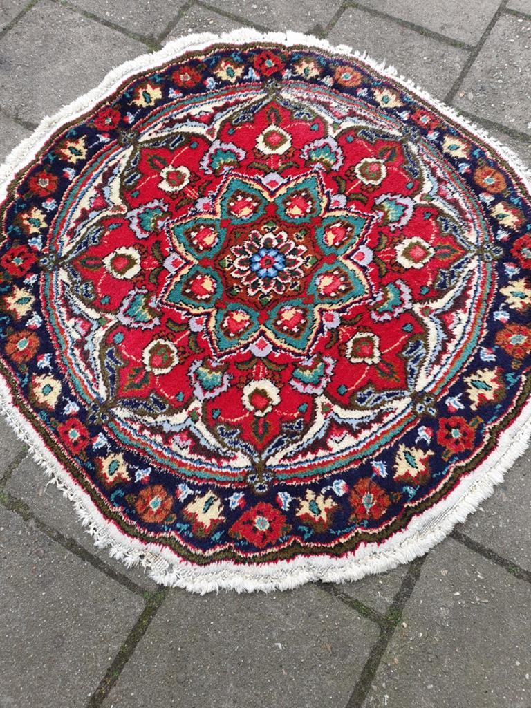 Perzisch tapijt 100x105 cm., Huis en Inrichting, Stoffering | Tapijten en Kleden, Gebruikt, 50 tot 100 cm, Overige kleuren, Ovaal