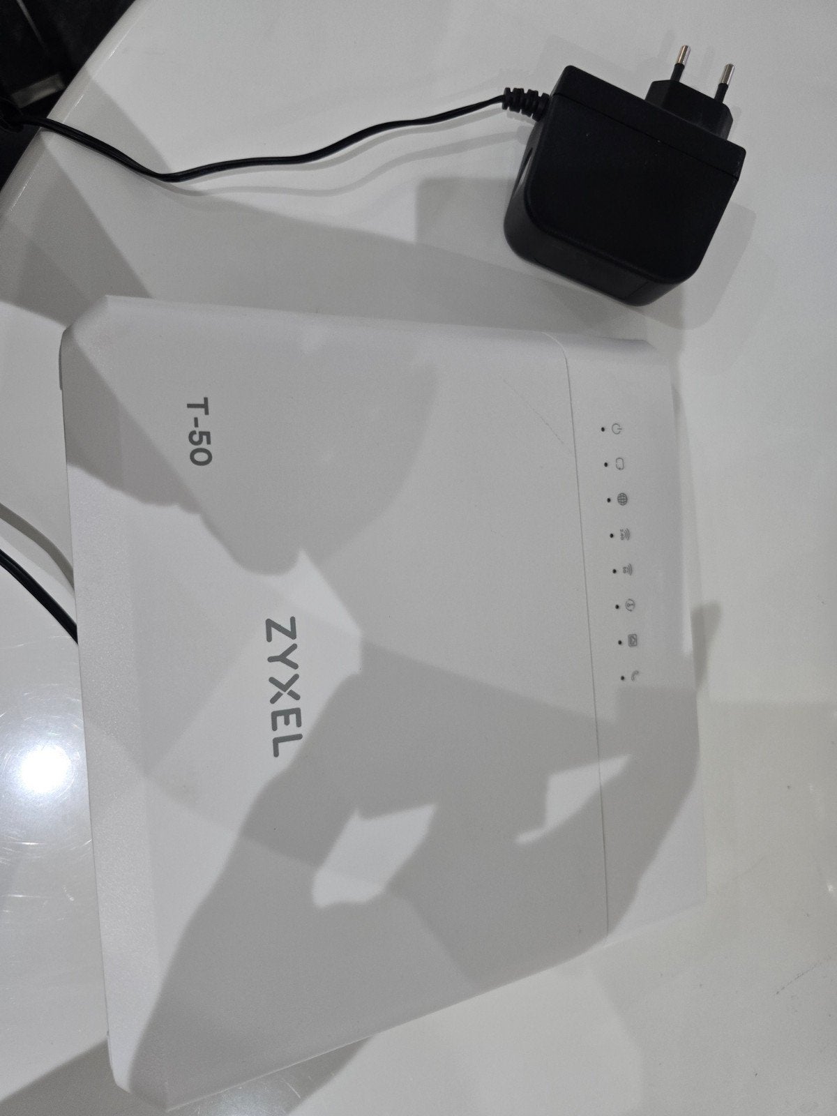 Zyxel T-50 VDSL2/ADSL2+ WiFi Router - Zo goed als nieuw, Ophalen of Verzenden, Zo goed als nieuw