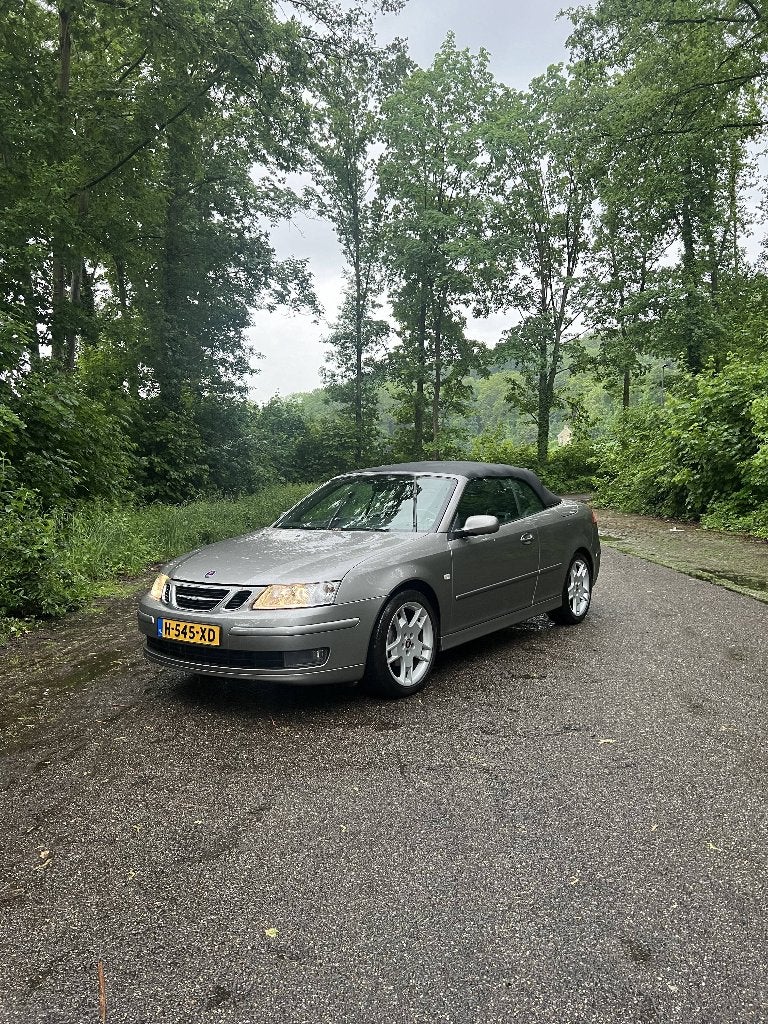 Saab 9-3 Convertible 1.8t Vector – handbak – 225 pk – 2004, Voorwielaandrijving, 1998 cc, Zwart, 4 cilinders