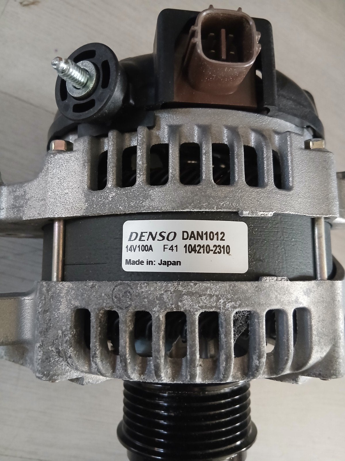 Nieuwe Dynamo Denso DAN1012 voor Toyota Auris, Corola, Yaris, Auto-onderdelen, Ophalen, Nieuw, Toyota