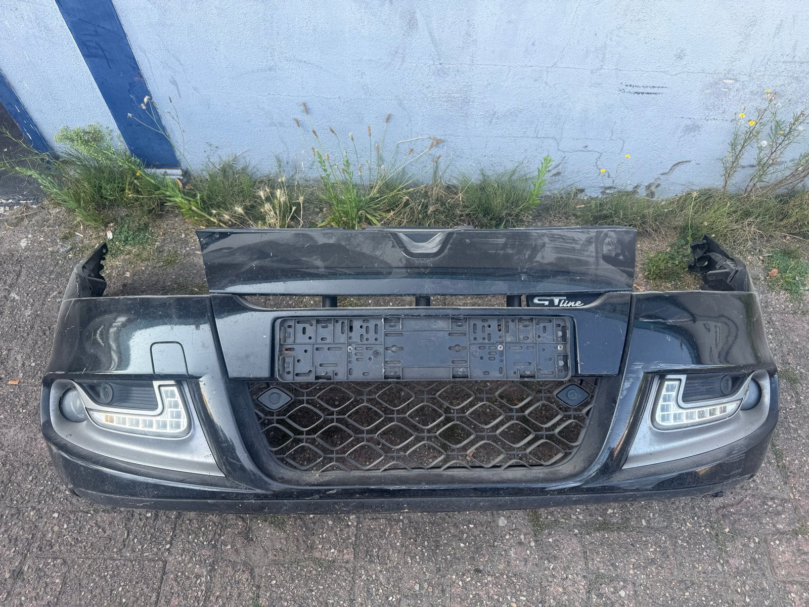 Renault megane GT LINE Voorbumper, Gebruikt, Ophalen of Verzenden, Bumper, Renault