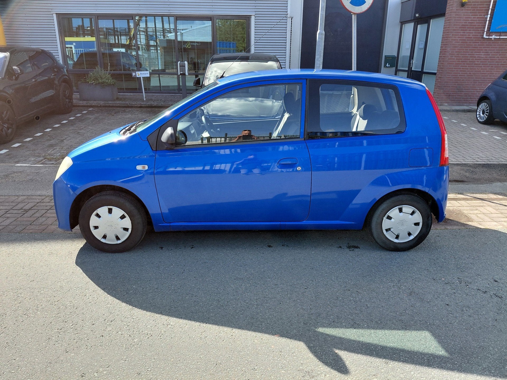 Daihatsu Cuore 1.0-12V Elektr ramen cv Nieuwe Apk Zuinig!, Stof, 18 €/maand, Cuore, Handgeschakeld