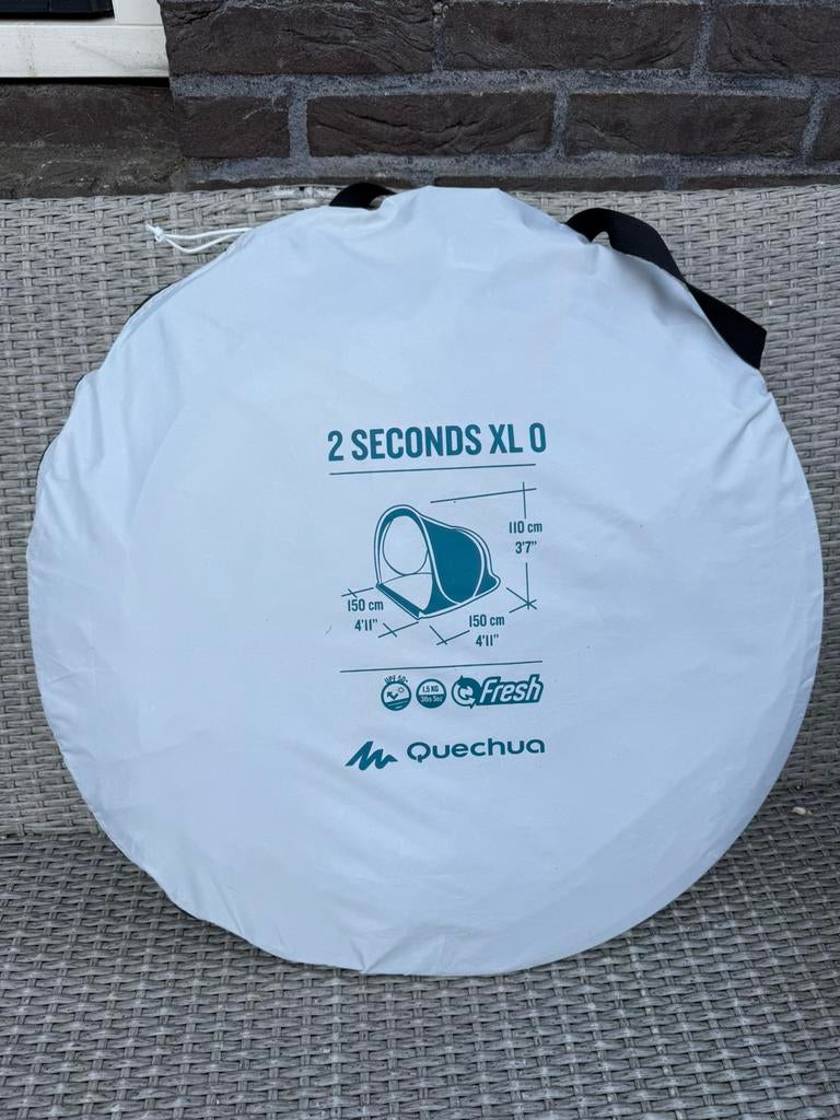 Quechua 2 Seconds XL Fresh & Black pop-up tent 2 persoons, Caravans en Kamperen, Ophalen of Verzenden, Zo goed als nieuw, Tot en met 2
